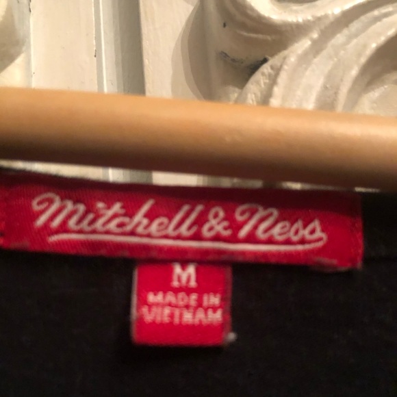 LA Kings Tank - Picture 3 of 4